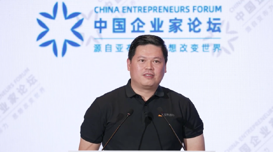 无界动力创始人张玉峰：2025年全球人形机器人产量约两万台，真正可落地干活的商用机器人几乎空白